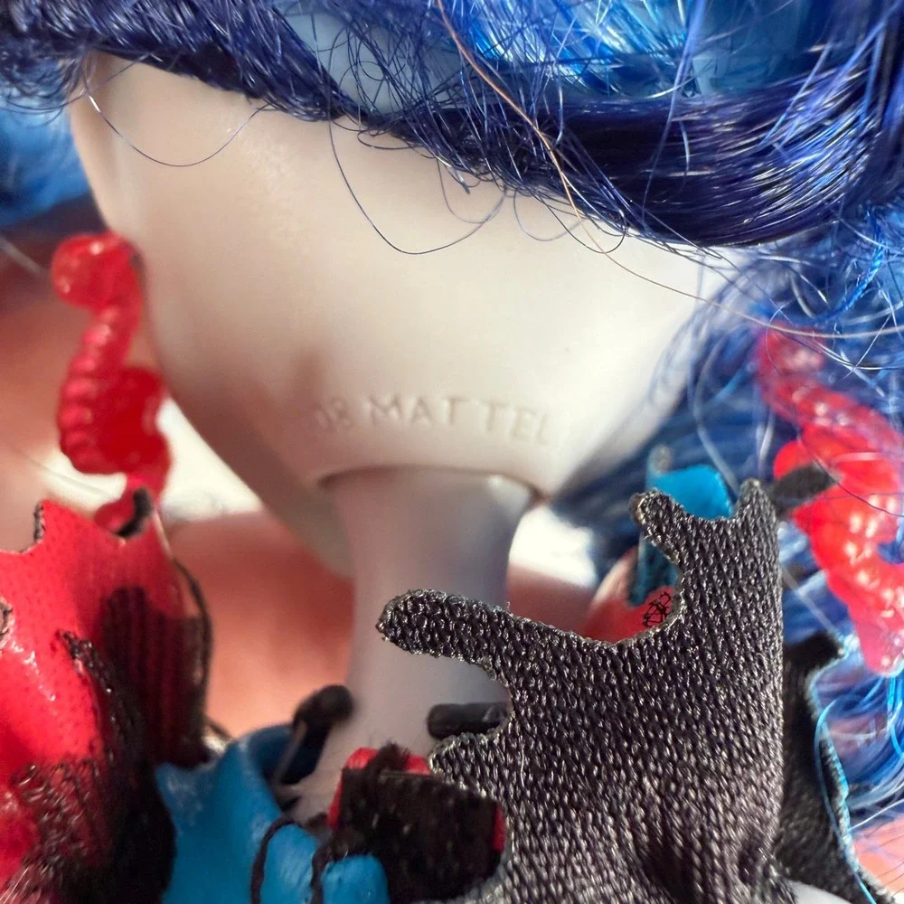 Monster High Sweet Screams Ghoulia Yelps Doll with Sir Hoots A Lot Mattel 11in